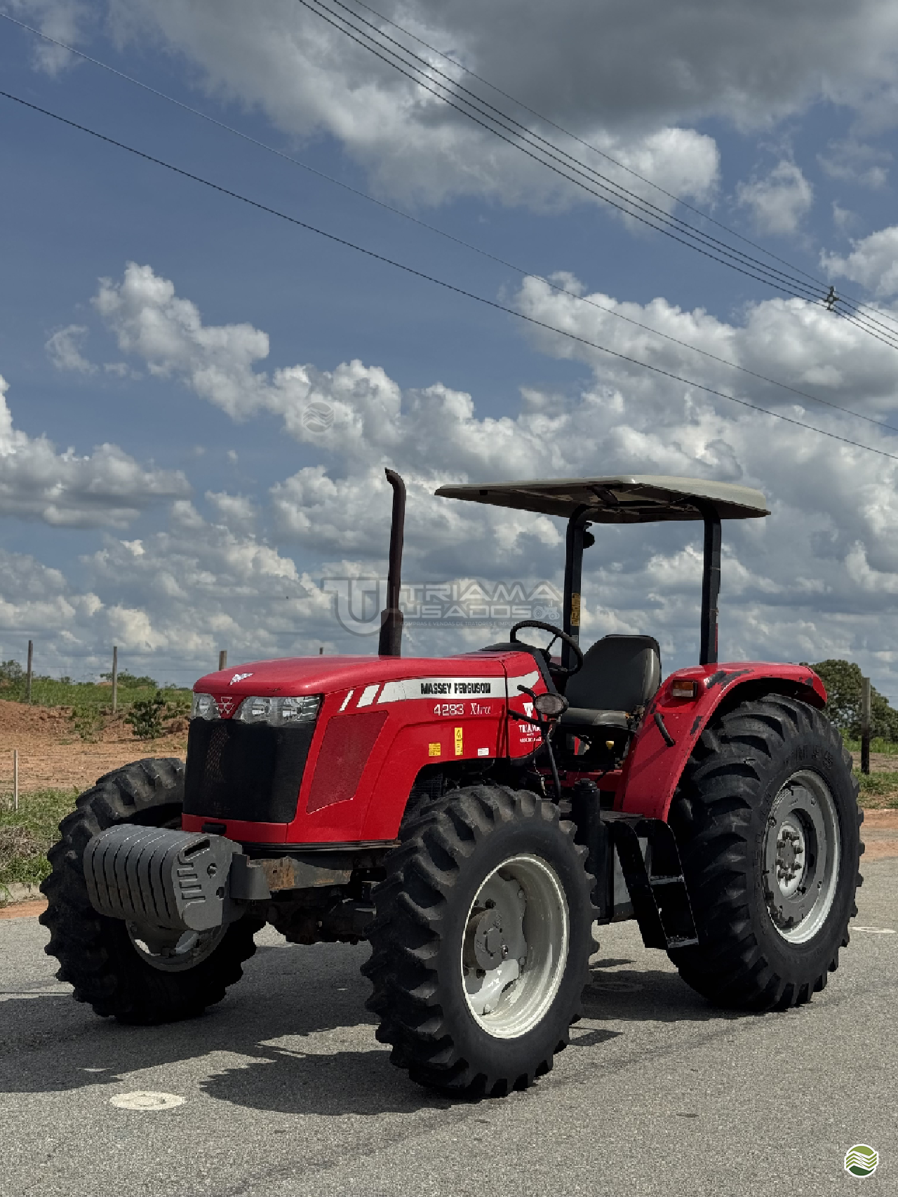 TRATOR MASSEY FERGUSON MF 4283 Tração 4x4 Triama Usados BOM DESPACHO MINAS GERAIS MG