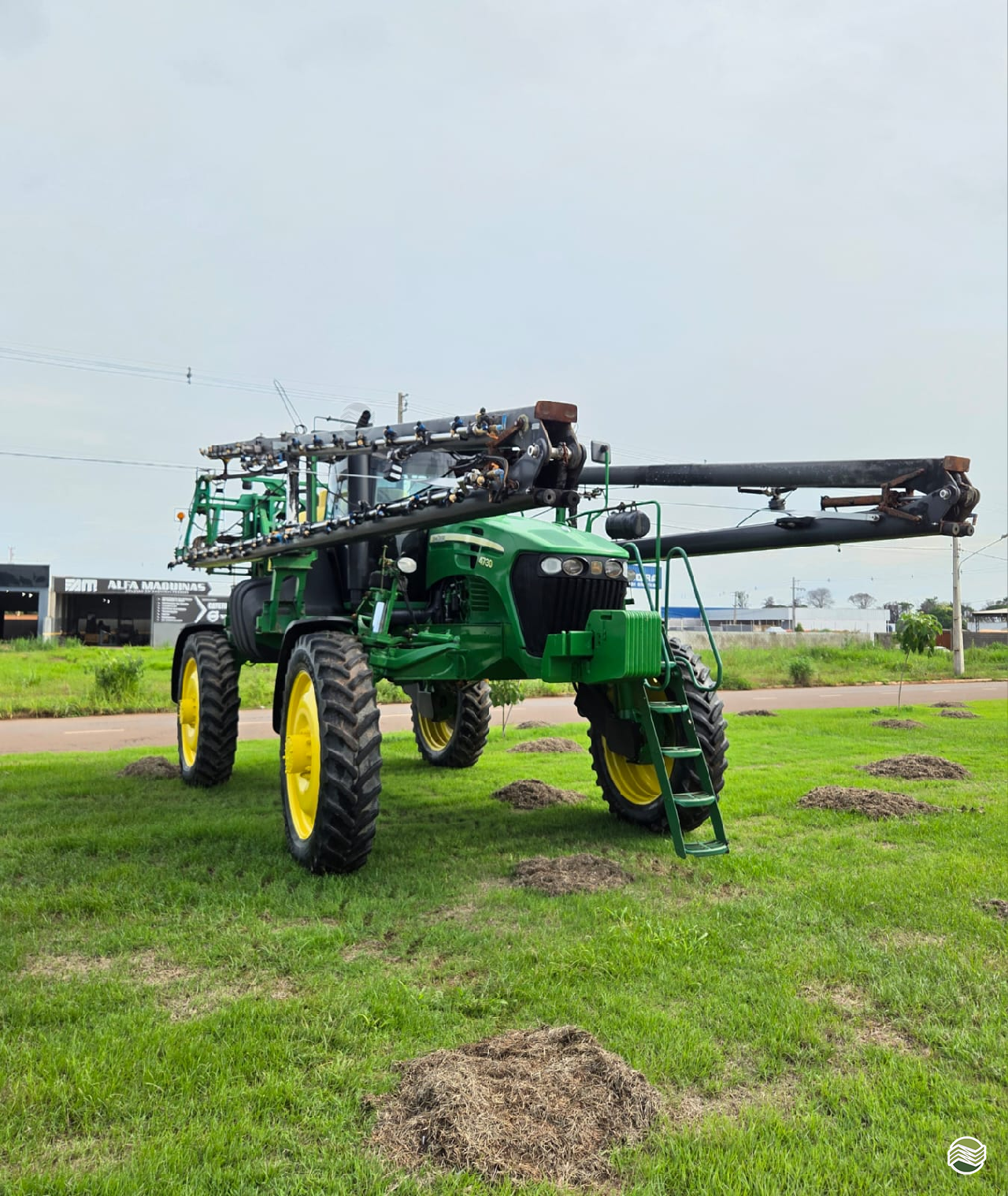 PULVERIZADOR JOHN DEERE JOHN DEERE 4730 Tração 4x4 JBC Agronegócios SINOP MATO GROSSO MT