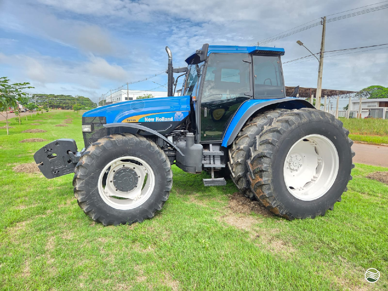 TRATOR NEW HOLLAND NEW TM 165 Tração 4x4 JBC Agronegócios SINOP MATO GROSSO MT