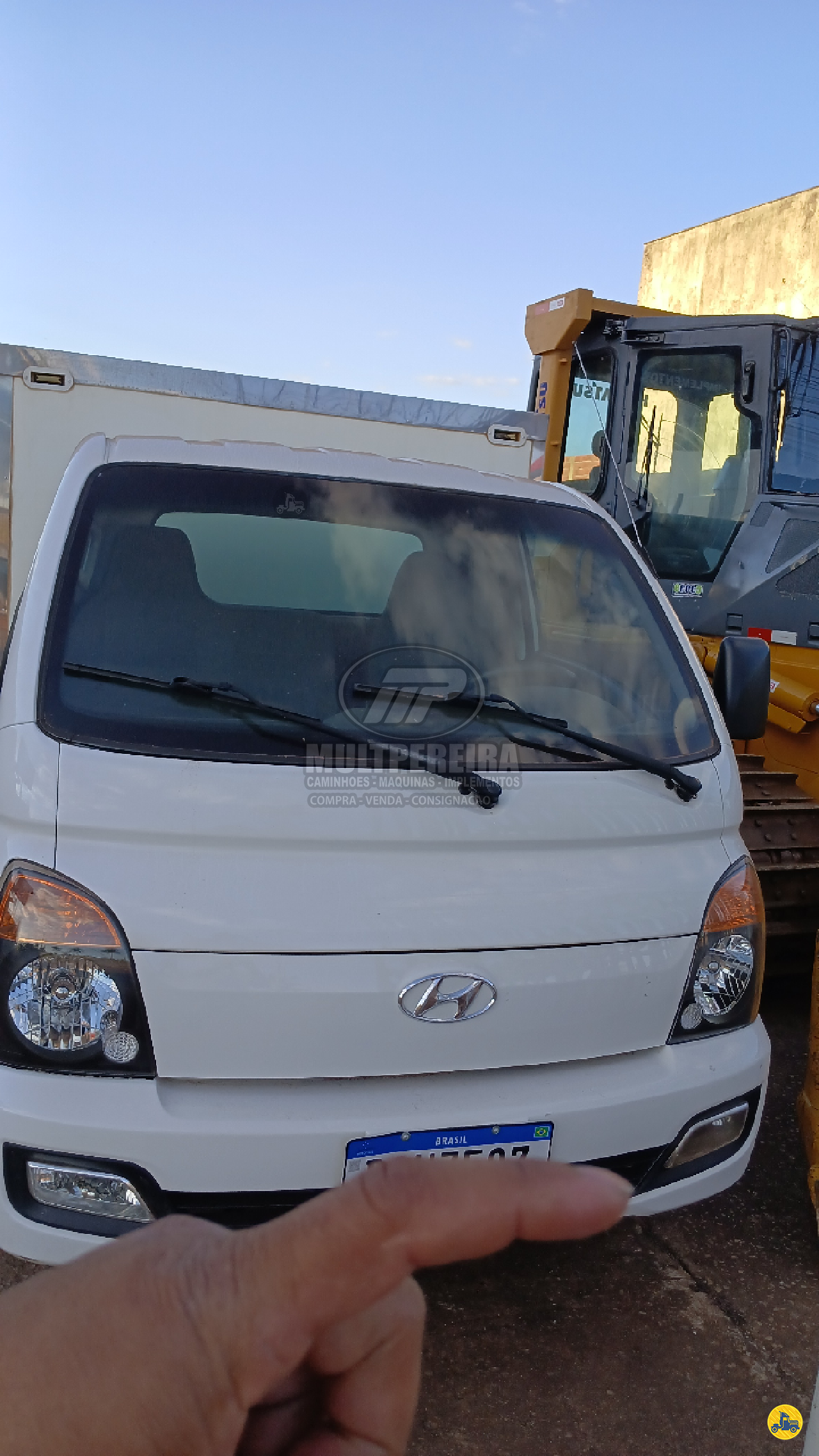 CAMINHAO HYUNDAI HR Baú Térmico 3/4 4x2 Multpereira Caminhões GOIANIA GOIAS GO