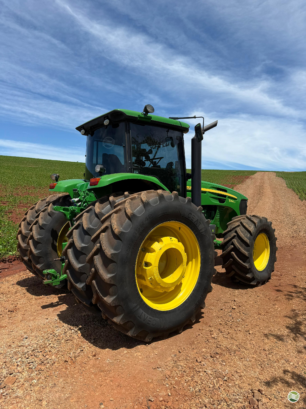 TRATOR JOHN DEERE JOHN DEERE 7200J Tração 4x4 Marc Máquinas NOVO ITACOLOMI PARANÁ PR