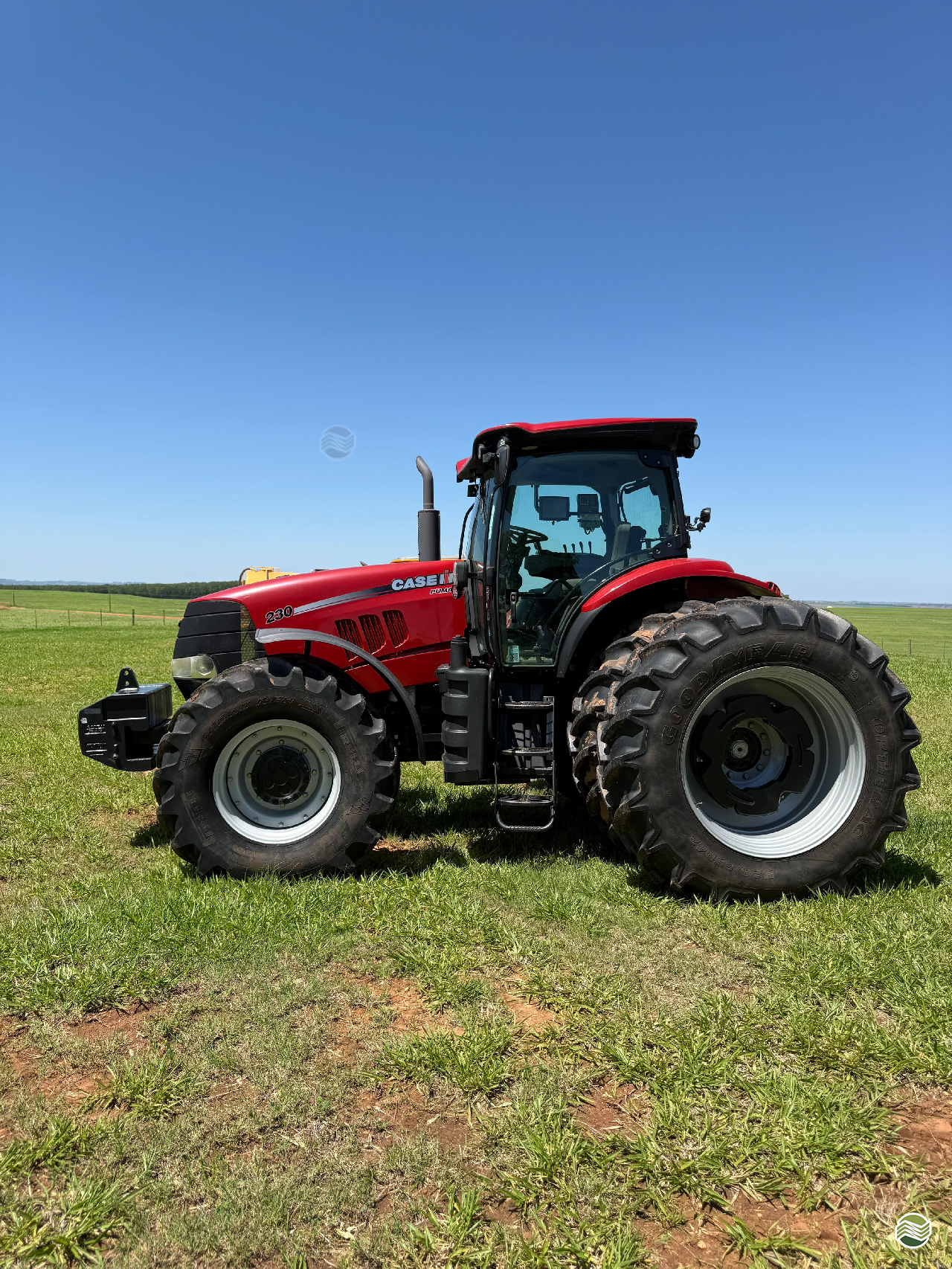 TRATOR CASE PUMA 230 Tração 4x4 Marc Máquinas NOVO ITACOLOMI PARANÁ PR