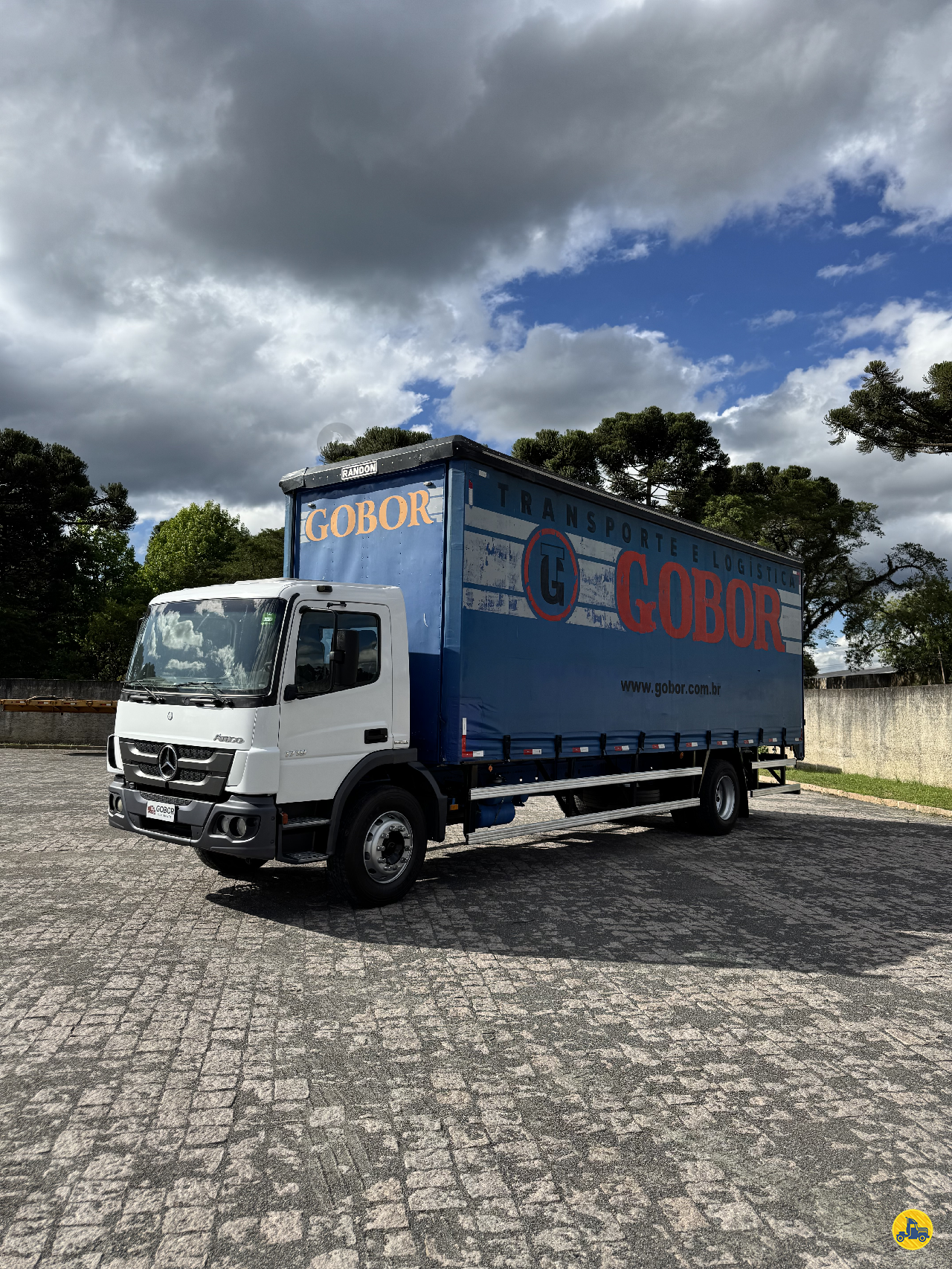 CAMINHAO MERCEDES-BENZ MB 1719 Baú Sider Toco 4x2 Gobor Seminovos CAMPO LARGO PARANÁ PR