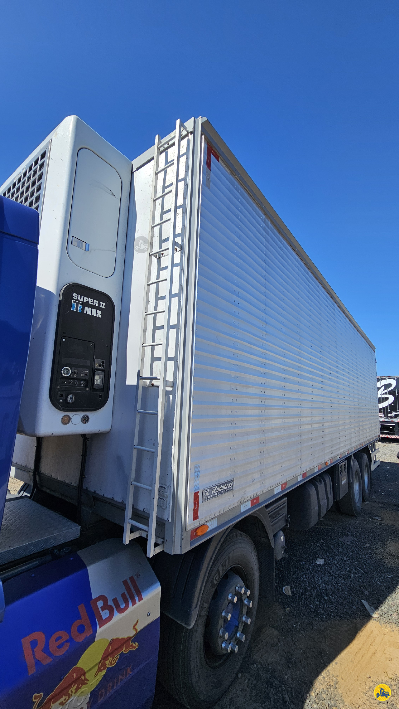 CARROCERIA SOBRE CHASSI  BITRUCK BAU FRIGORIFICO Furgões Concordia CONCORDIA SANTA CATARINA SC