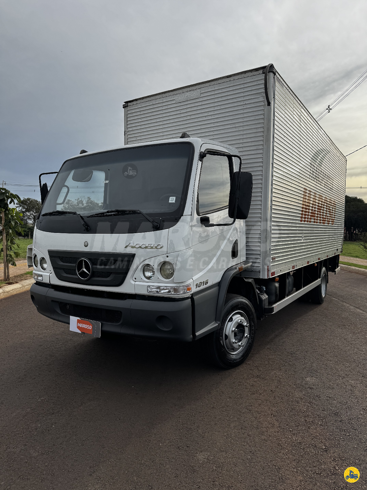 CAMINHAO MERCEDES-BENZ MB 1016 Baú Furgão 3/4 4x2 Maroso Caminhões TOLEDO PARANÁ PR