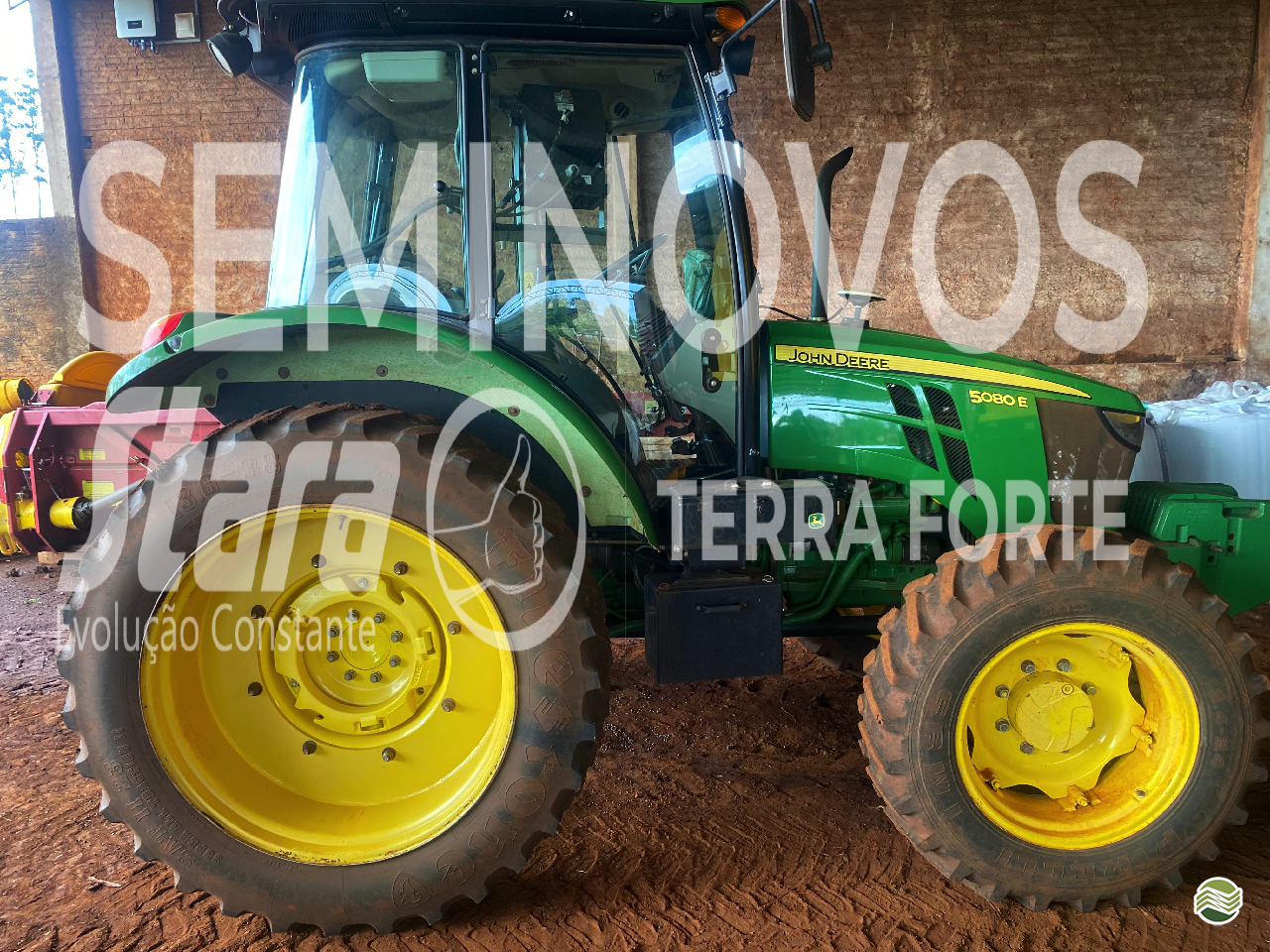 TRATOR JOHN DEERE JOHN DEERE 5080E Tração 4x4 Terra Forte  - Stara CAMBE PARANÁ PR