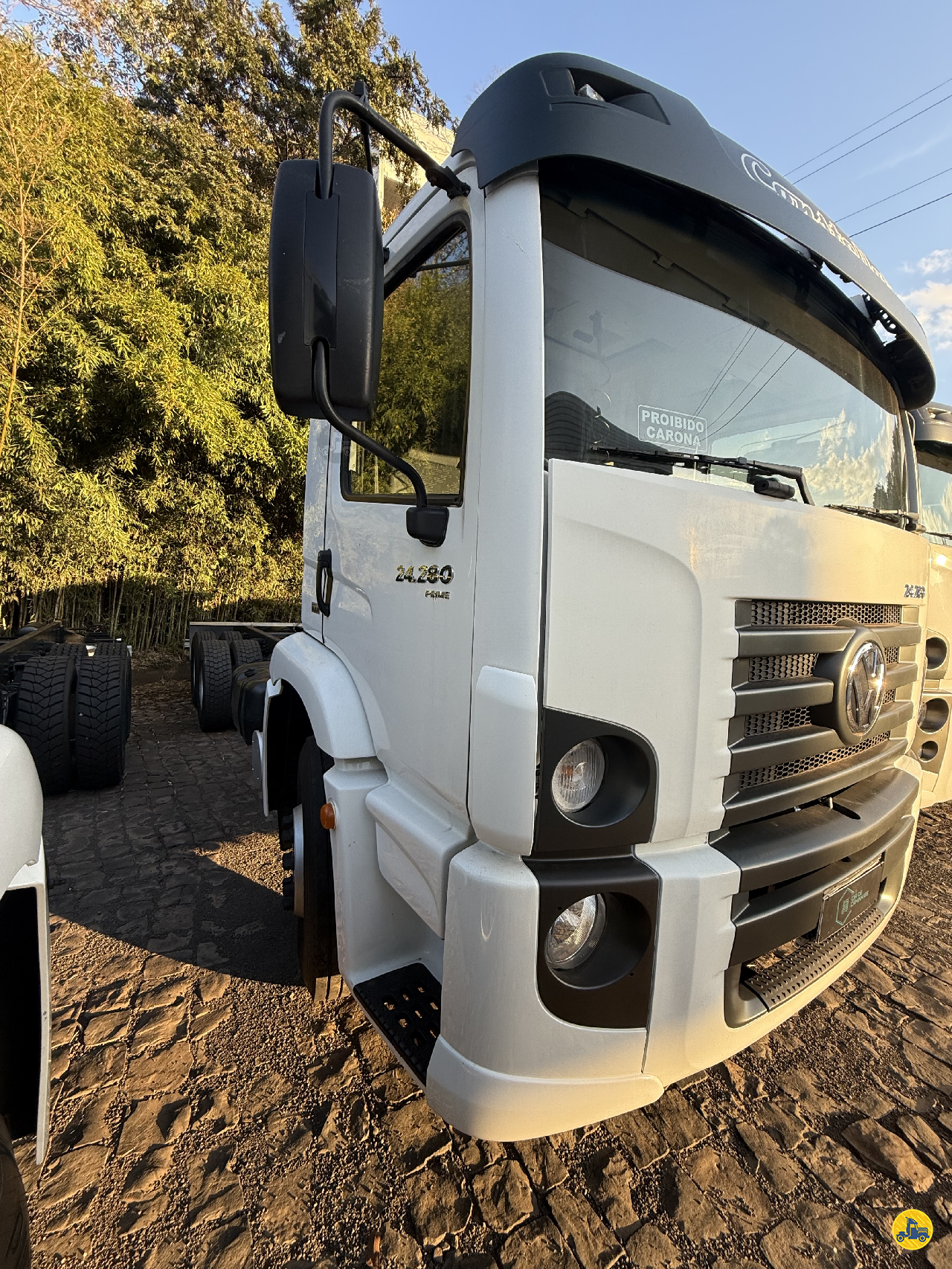 CAMINHAO VOLKSWAGEN VW 24280 Chassis Cavalo 6x2 Cia de Caminhões BARRA VELHA SANTA CATARINA SC