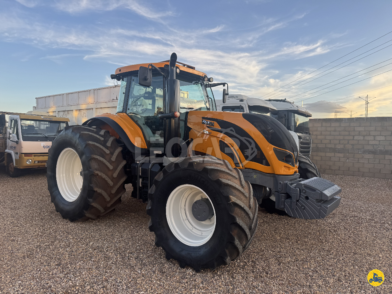 TRATOR VALTRA VALTRA T 230 CVT Tração 4x4 Leocar Caminhões PRIMAVERA DO LESTE MATO GROSSO MT