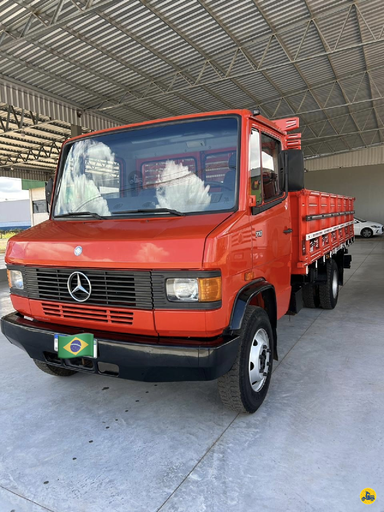 CAMINHAO MERCEDES-BENZ MB 710 Graneleiro 3/4 4x2 Brugner Seminovos SAO JOAO DA URTIGA RIO GRANDE DO SUL RS