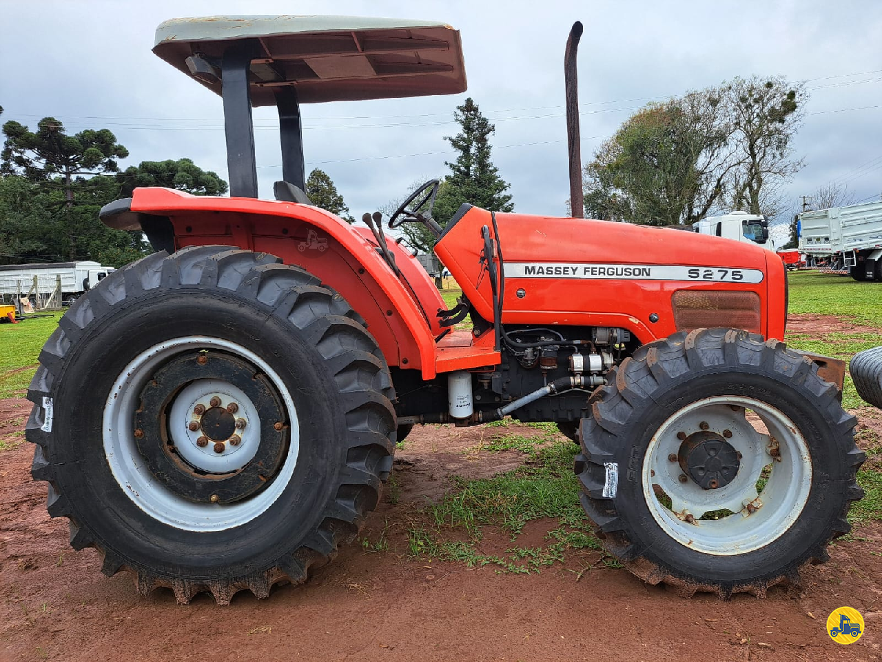 TRATOR MASSEY FERGUSON MF 5275 Tração 4x4 Caminhões & Camionetas PASSO FUNDO RIO GRANDE DO SUL RS