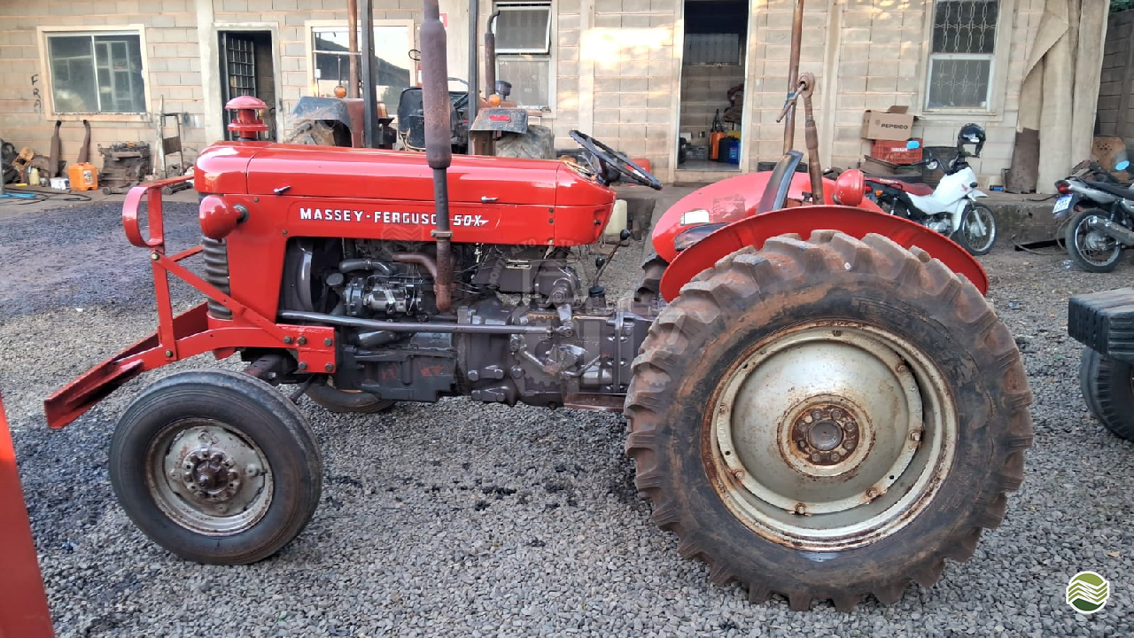 TRATOR MASSEY FERGUSON MF 50 Tração 4x2 Monte Alto Tratores MONTE ALTO SÃO PAULO SP