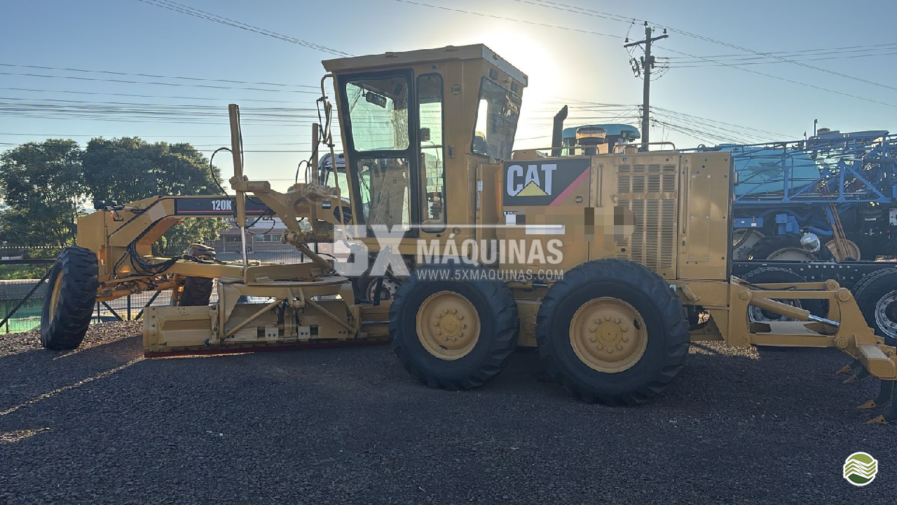 MOTONIVELADORA CATERPILLAR 120K 5X Máquinas  CAMPO GRANDE MATO GROSSO DO SUL MS