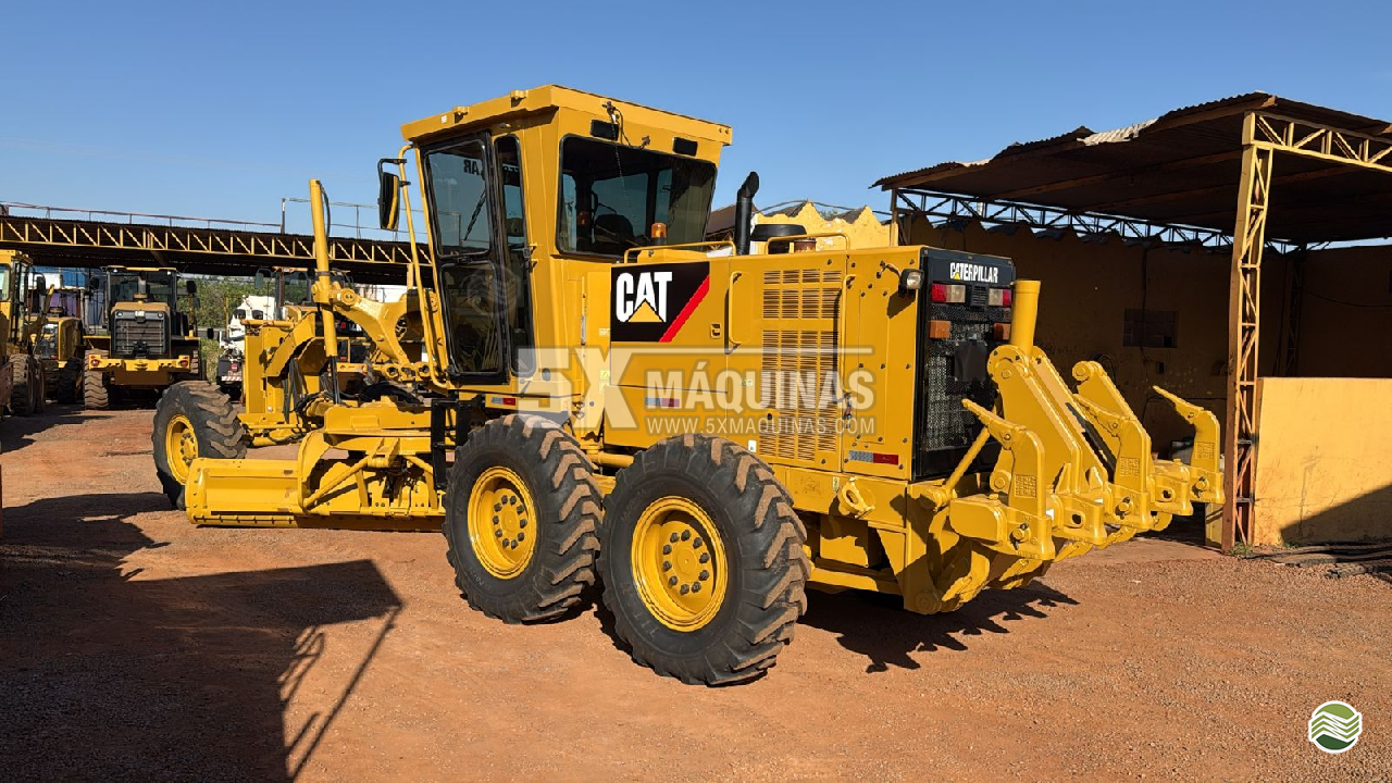 MOTONIVELADORA CATERPILLAR 120K 5X Máquinas  CAMPO GRANDE MATO GROSSO DO SUL MS