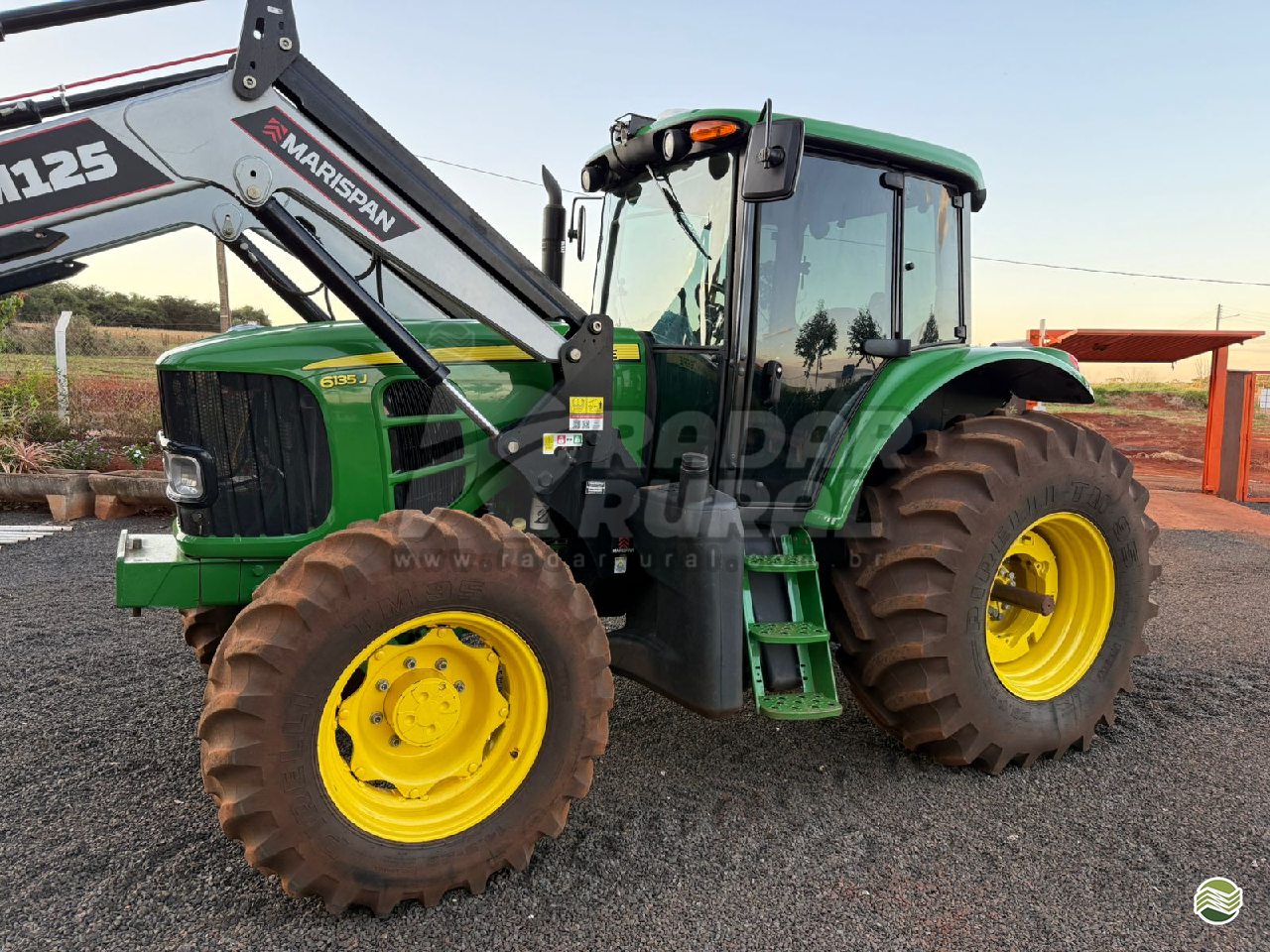 TRATOR JOHN DEERE JOHN DEERE 6135J Tração 4x4 Radar Rural VERA CRUZ SÃO PAULO SP