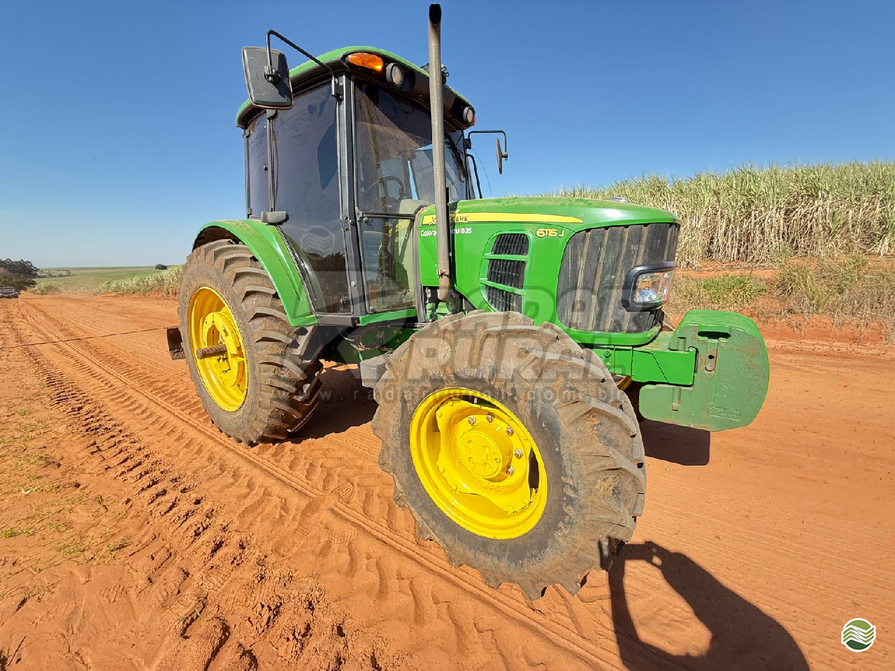 TRATOR JOHN DEERE JOHN DEERE 6115J Tração 4x4 Radar Rural VERA CRUZ SÃO PAULO SP