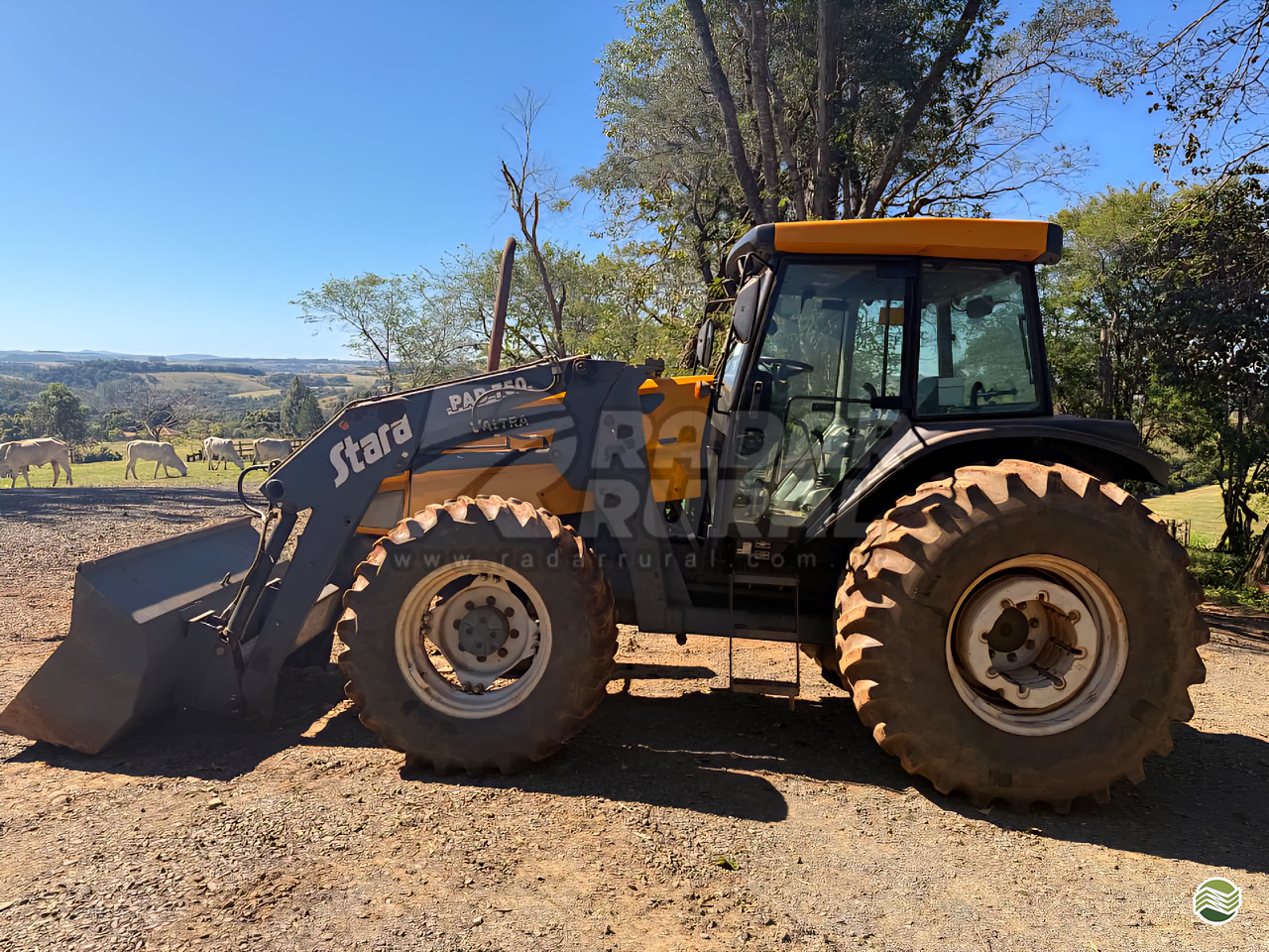 TRATOR VALTRA VALTRA BM 110 Tração 4x4 Radar Rural VERA CRUZ SÃO PAULO SP