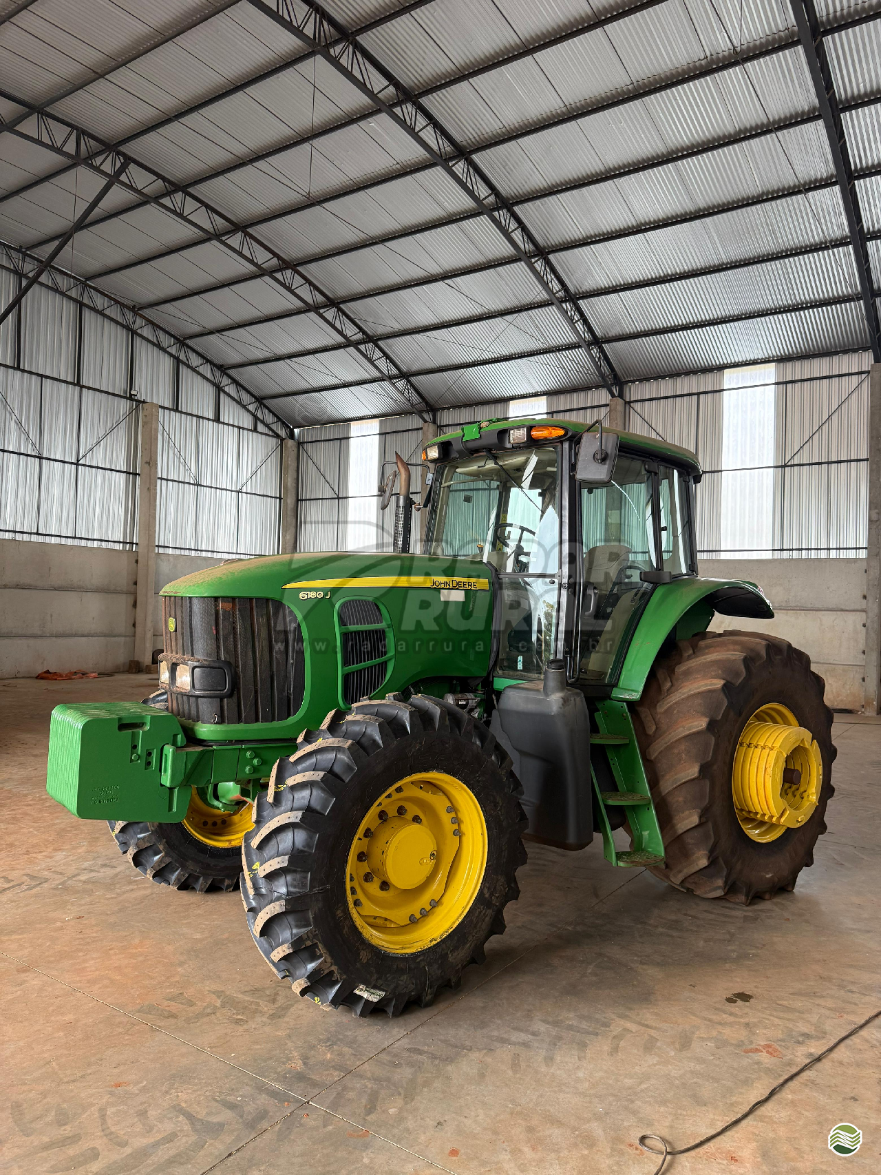 TRATOR JOHN DEERE JOHN DEERE 6180J Tração 4x4 Radar Rural VERA CRUZ SÃO PAULO SP