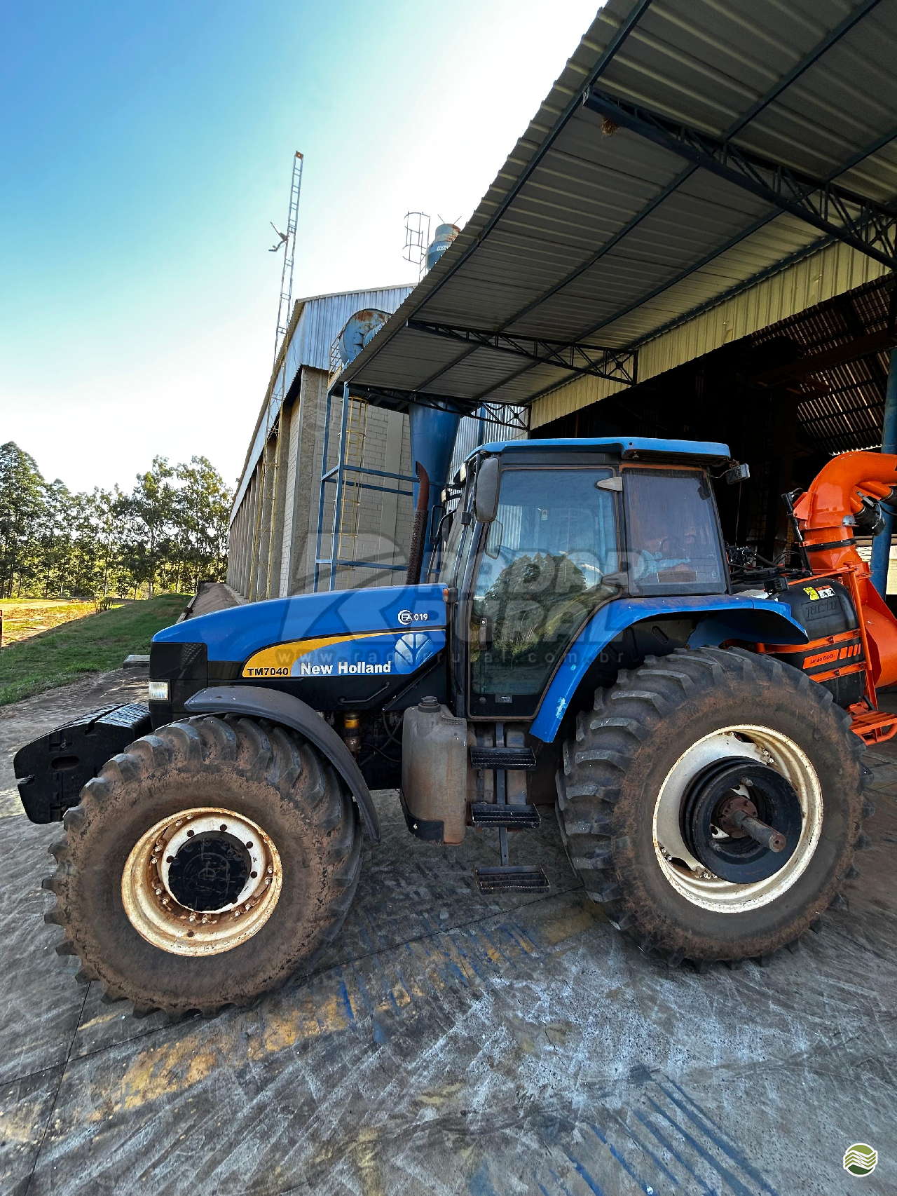 TRATOR NEW HOLLAND NEW TM 7040 Tração 4x4 Radar Rural VERA CRUZ SÃO PAULO SP