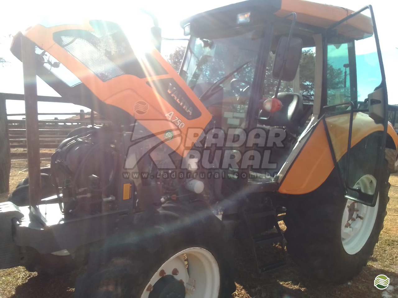 TRATOR VALTRA VALTRA A750 Tração 4x4 Radar Rural VERA CRUZ SÃO PAULO SP