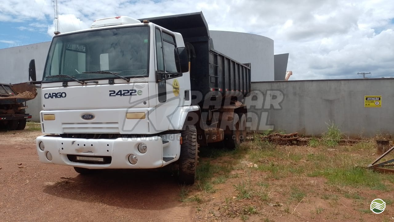 CAMINHAO FORD CARGO 2422 Caçamba Basculante Truck 6x2 Radar Rural VERA CRUZ SÃO PAULO SP