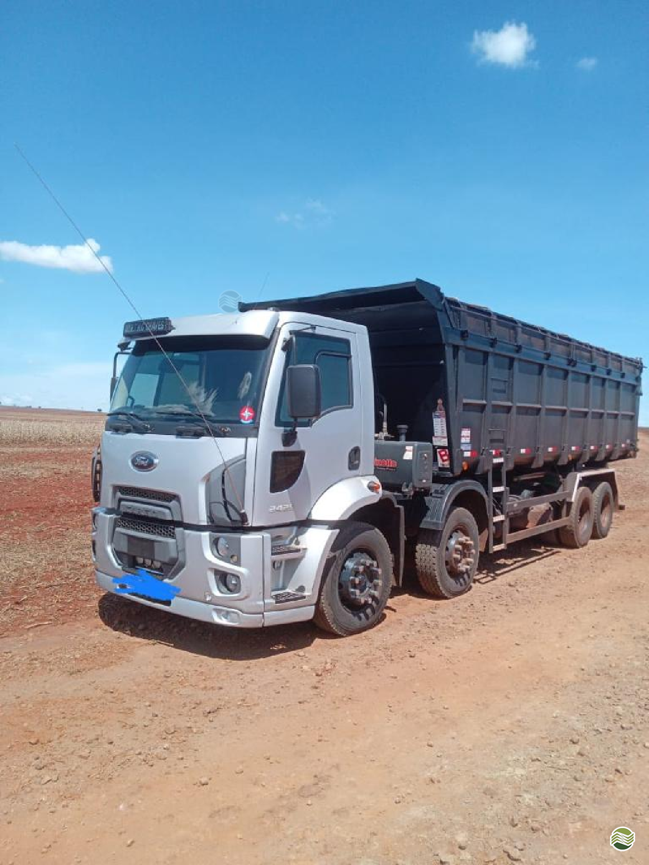 CAMINHAO FORD CARGO 2429 Caçamba Agrícola Cavalo 6x2 Radar Rural VERA CRUZ SÃO PAULO SP