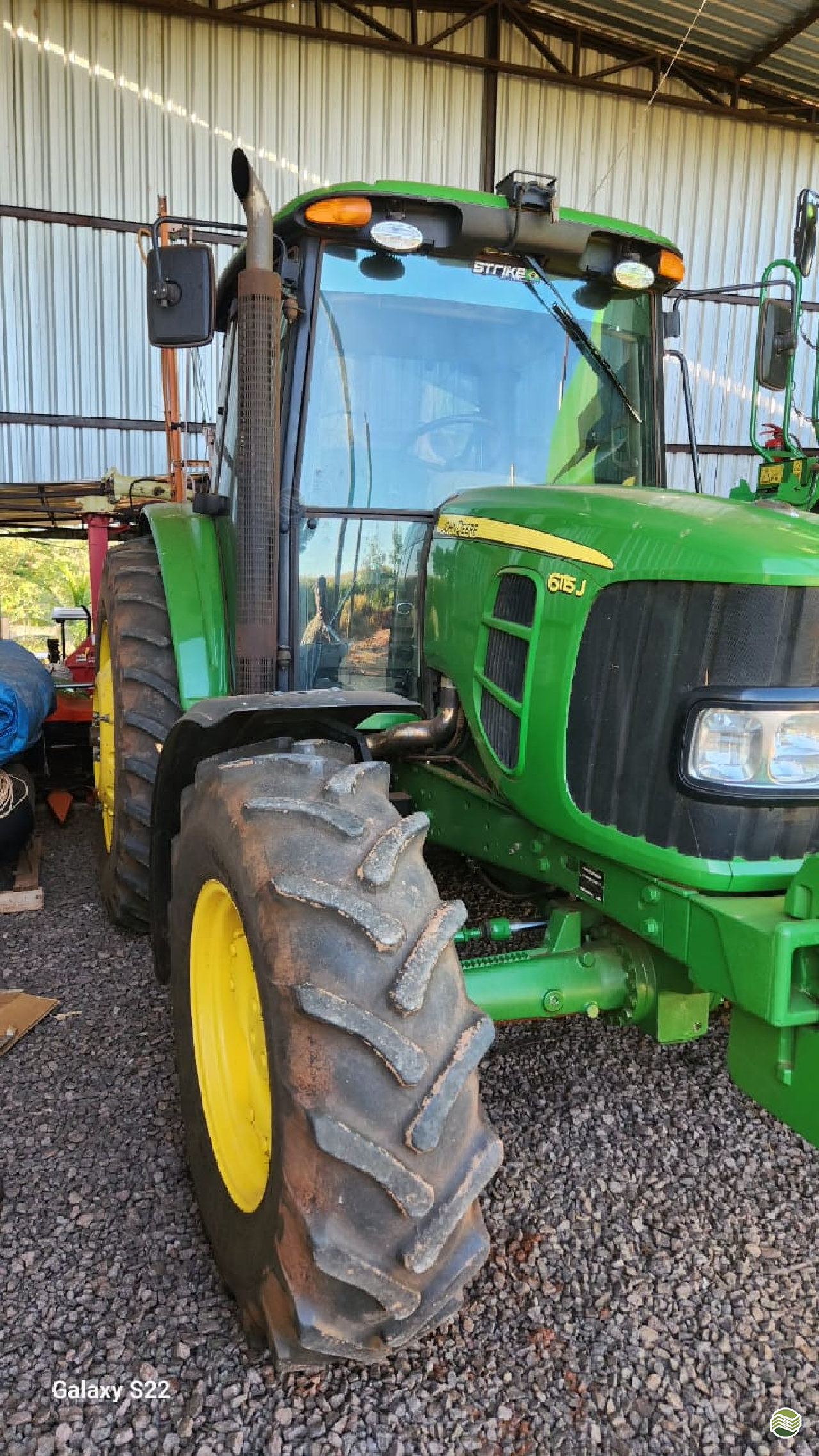 TRATOR JOHN DEERE JOHN DEERE 6115J Tração 4x4 Radar Rural VERA CRUZ SÃO PAULO SP
