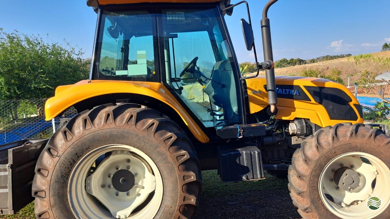 TRATOR VALTRA VALTRA A800 R Tração 4x4 Radar Rural VERA CRUZ SÃO PAULO SP