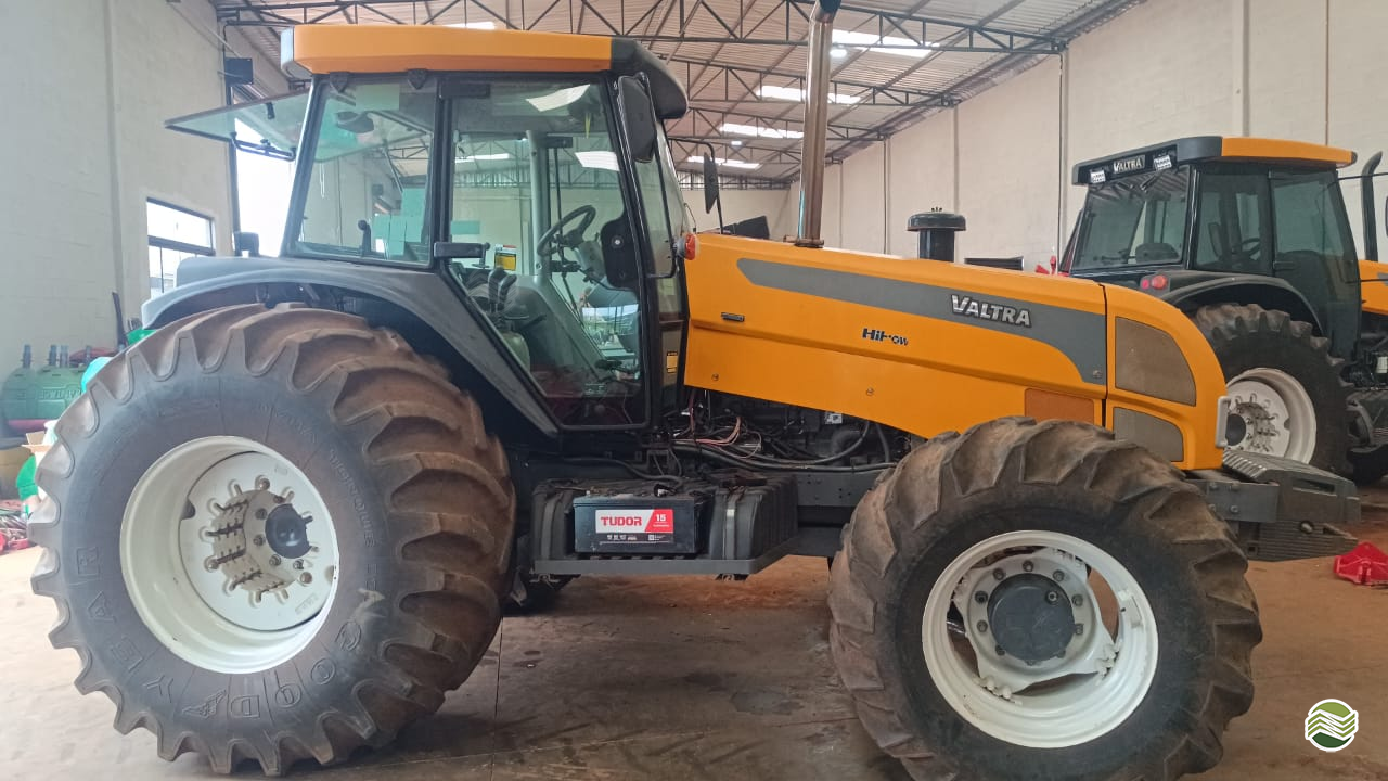 TRATOR VALTRA VALTRA BH 180 Tração 4x4 Radar Rural VERA CRUZ SÃO PAULO SP