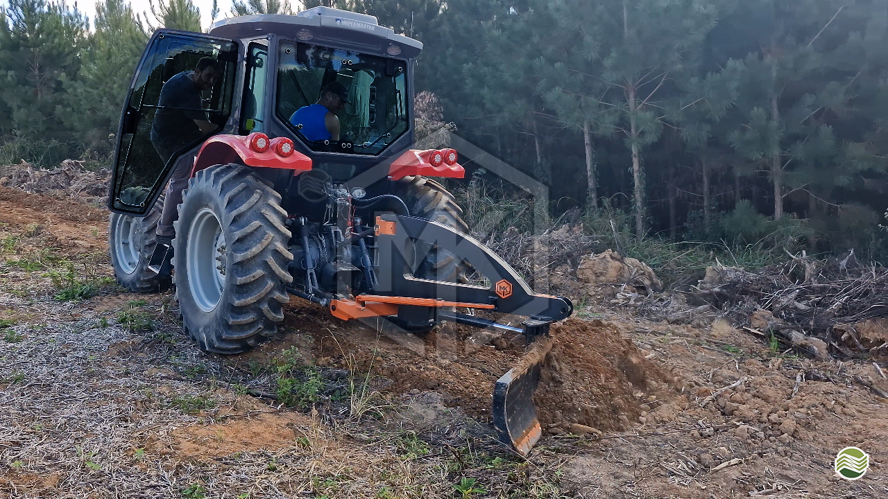 IMPLEMENTOS AGRICOLAS LÂMINA TRASEIRA MK Engenharia MAFRA SANTA CATARINA SC