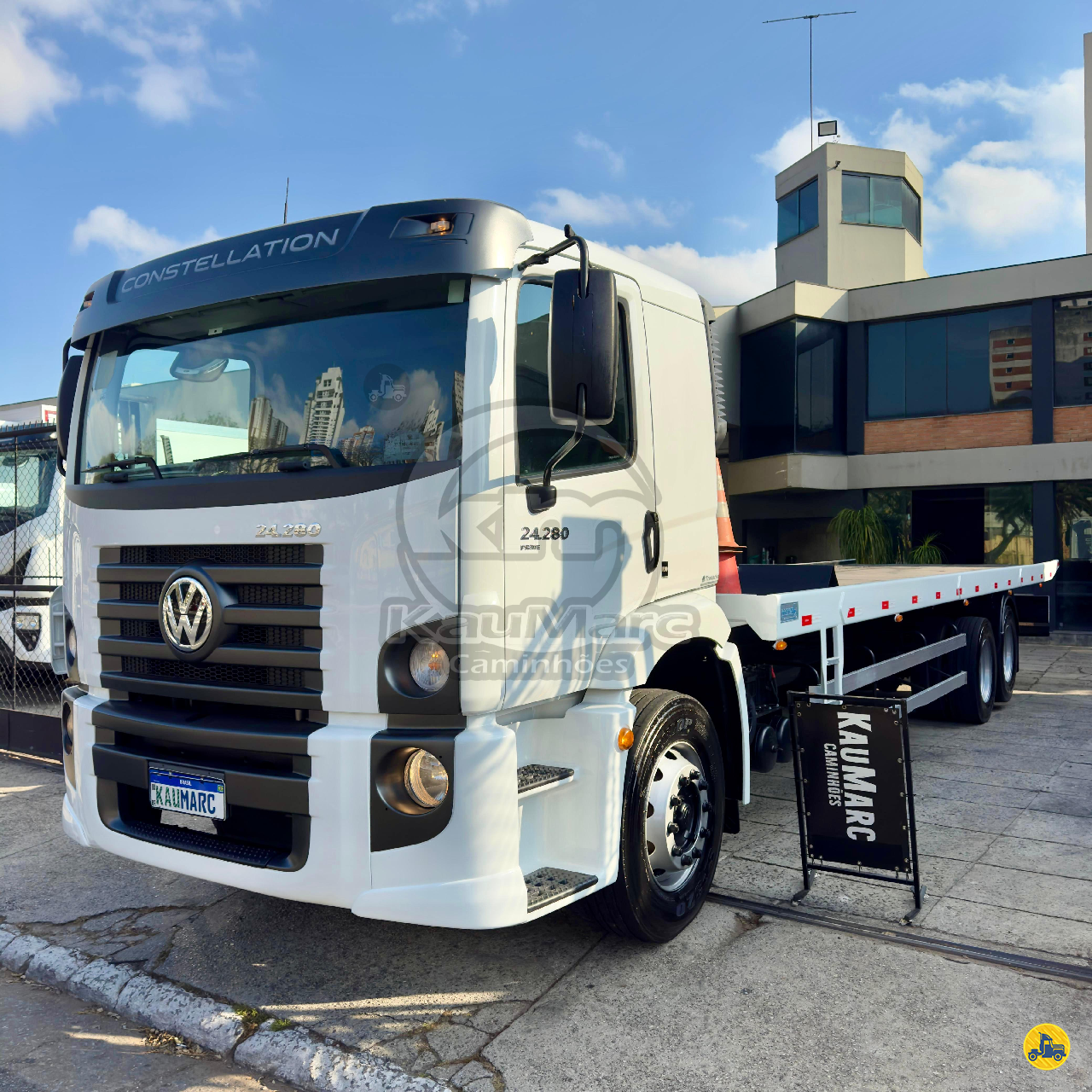 CAMINHAO VOLKSWAGEN VW 24280 Guincho Munck Truck 6x2 Kaumarc Caminhões SAO PAULO SÃO PAULO SP