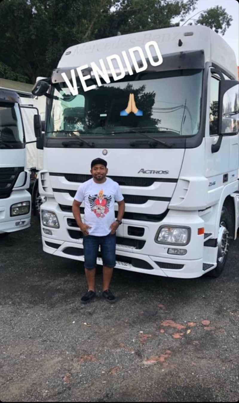 A equipe, Osmani Caminhões LTDA, agradece a preferência e confiança. Parabéns pela nova aquisição!