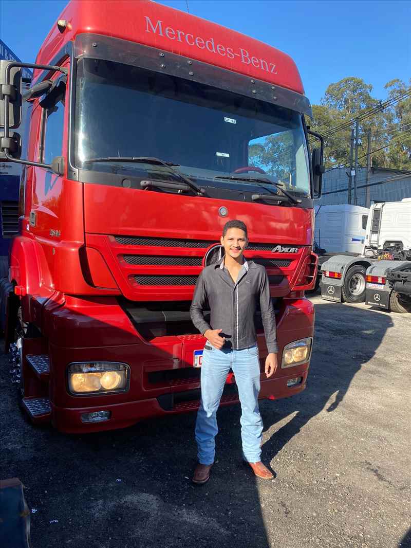 A equipe, Osmani Caminhões LTDA, agradece a preferência e confiança. Parabéns pela nova aquisição!