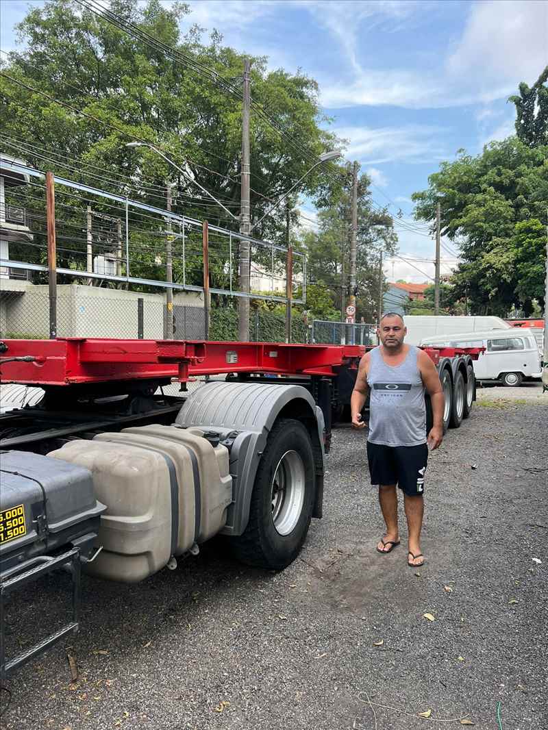 A equipe, Osmani Caminhões LTDA, agradece a preferência e confiança. Parabéns pela nova aquisição!