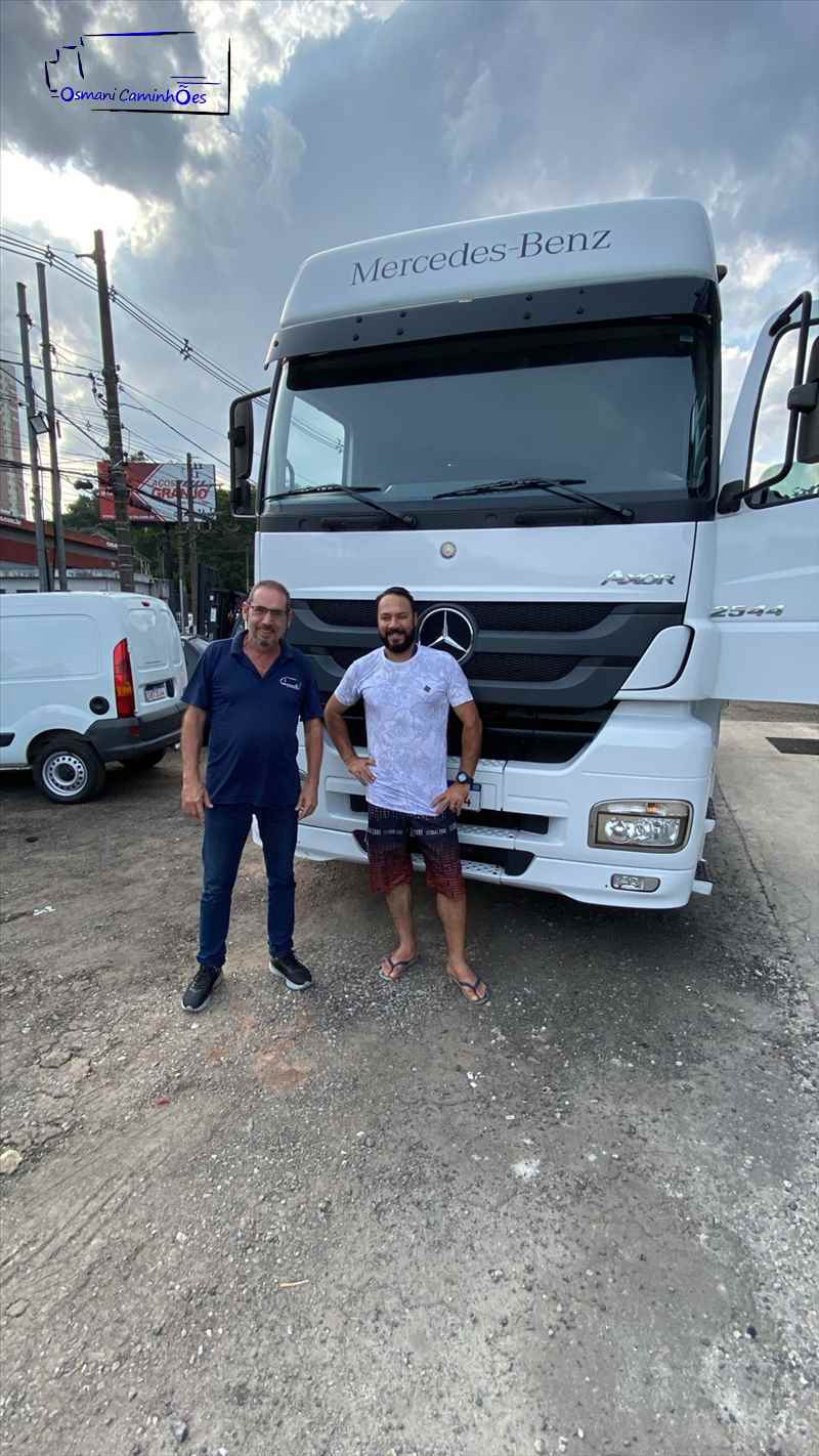 A equipe, Osmani Caminhões LTDA, agradece a preferência e confiança. Parabéns Adair pela nova aquisição!