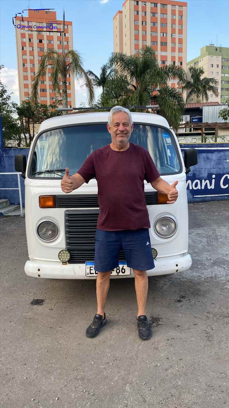 A equipe, Osmani Caminhões LTDA, agradece a preferência e confiança. Parabéns Luiz, pela nova aquisição!