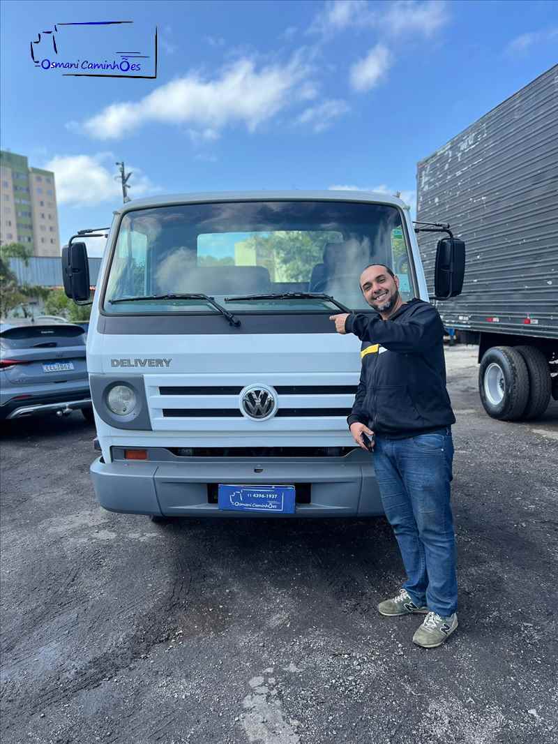 A equipe, Osmani Caminhões LTDA, agradece a preferência e confiança. Parabéns Santiago, pela nova aquisição!