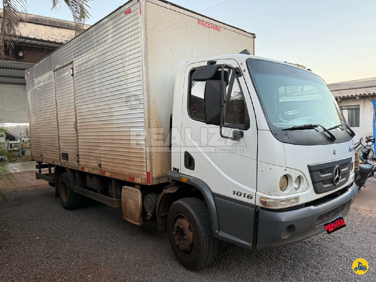 CAMINHAO MERCEDES-BENZ MB 1016 Baú Furgão 3/4 4x2 Realiza Caminhões - Umuarama UMUARAMA PARANÁ PR