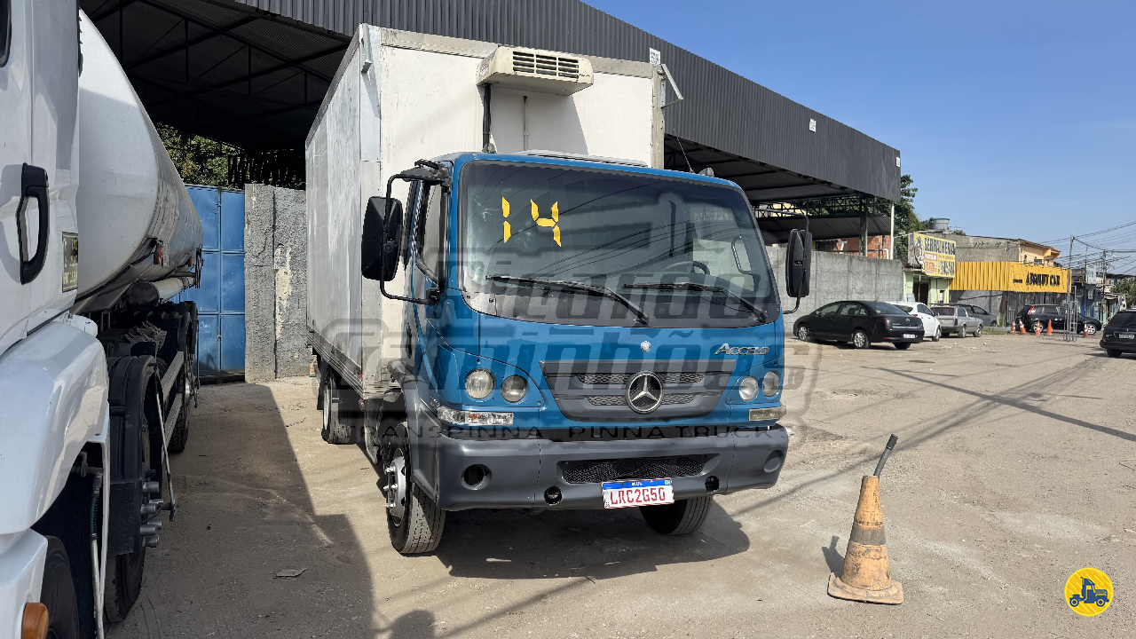 CAMINHAO MERCEDES-BENZ MB 1016 Baú Gancheiro 3/4 4x2 Ricardo Caminhões - Itaboraí ITABORAI RIO DE JANEIRO RJ