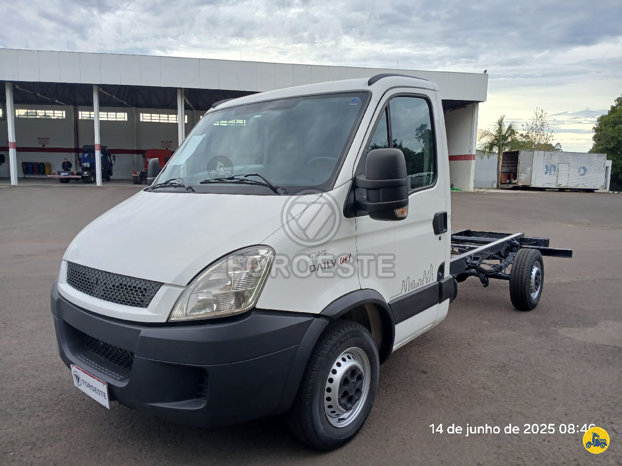 CAMINHAO IVECO DAILY 30s13  Chassis 3/4 4x2 Foroeste Caminhões - Foton CHAPECO SANTA CATARINA SC