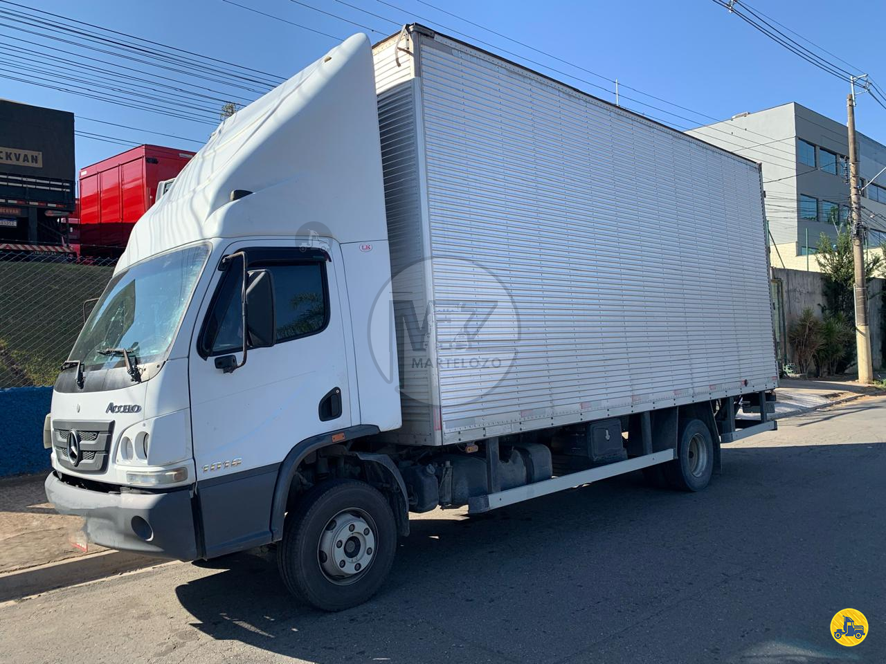CAMINHAO MERCEDES-BENZ MB 1016 Baú Furgão 3/4 4x2 Martelozo Caminhões CAMPINAS SÃO PAULO SP