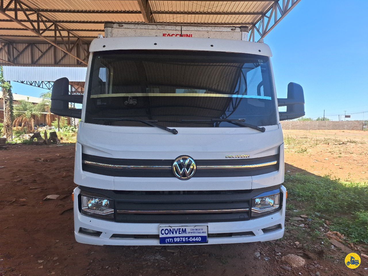 CAMINHAO VOLKSWAGEN VW 11180 Baú Furgão 3/4 4x2 Convem Consignação de Veículos e Máquinas JALES SÃO PAULO SP