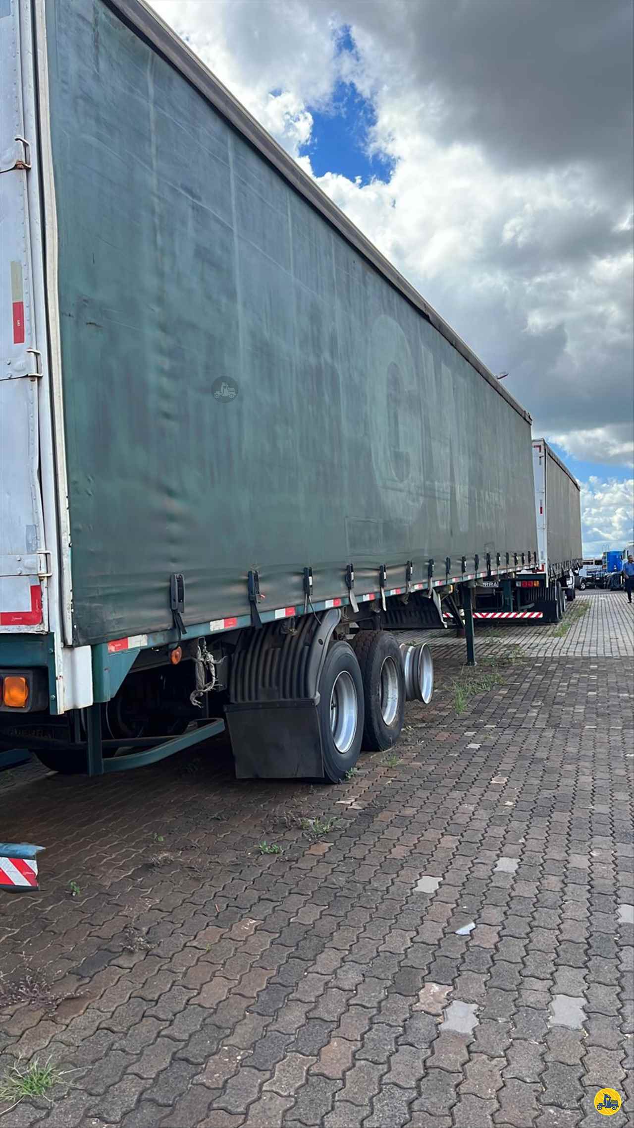 CARRETA SEMI-REBOQUE KIT SIDER Tomatinho Caminhões - Matriz RIBEIRAO PRETO SÃO PAULO SP