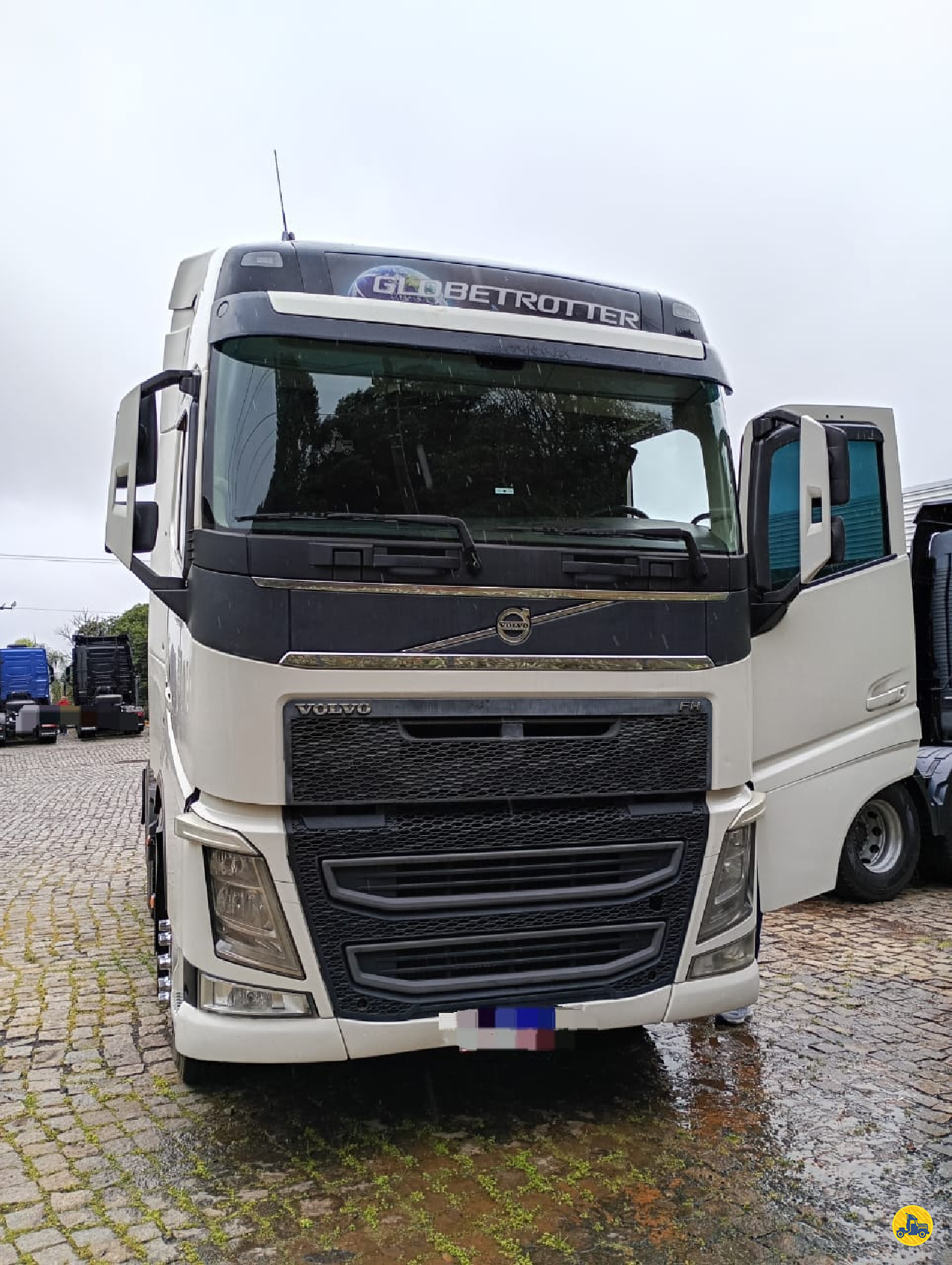 CAMINHAO VOLVO VOLVO FH 460 Cavalo Mecânico Cavalo 6x2 Tomatinho Caminhões - Matriz RIBEIRAO PRETO SÃO PAULO SP