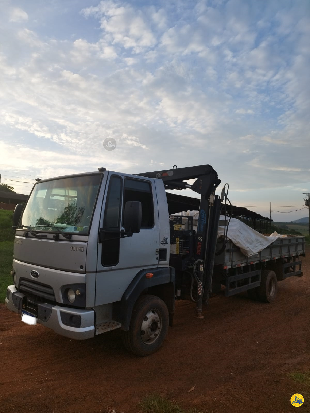 CAMINHAO FORD CARGO 1119 Munck Toco 4x2 Tomatinho Caminhões - Matriz RIBEIRAO PRETO SÃO PAULO SP