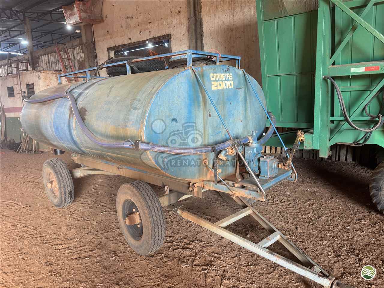 IMPLEMENTOS AGRICOLAS TANQUE ESTACIONÁRIO TANQUE Renato Trator IBITINGA SÃO PAULO SP