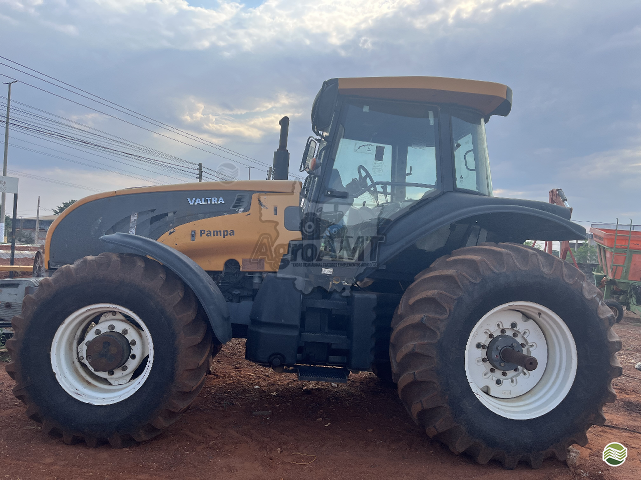 TRATOR VALTRA VALTRA BT 190 Tração 4x4 AgroAMT Tratores e Implementos Agrícolas Usados TANGARA DA SERRA MATO GROSSO MT