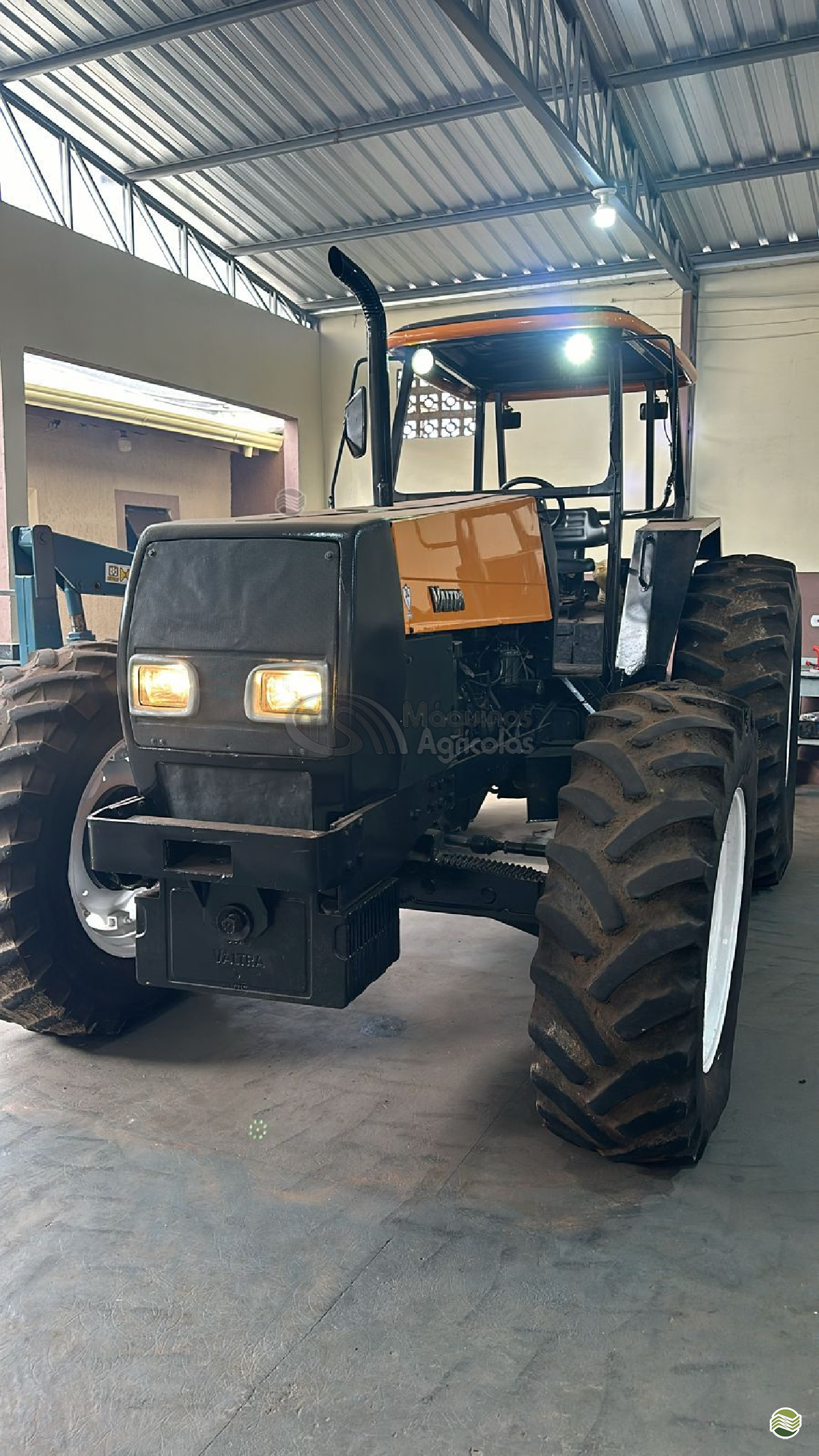 TRATOR VALTRA VALTRA BM 120 Tração 4x4 MS Máquinas Agrícolas DOURADOS MATO GROSSO DO SUL MS