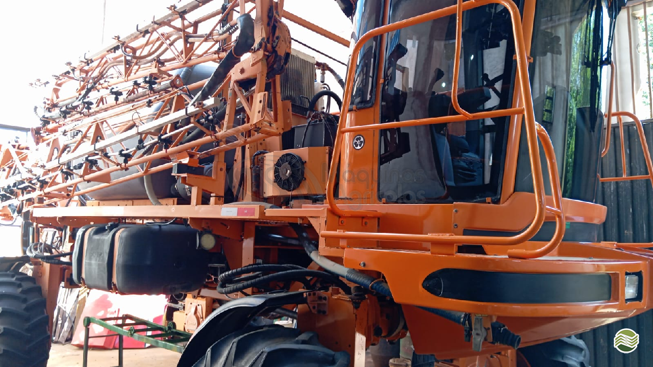PULVERIZADOR JACTO UNIPORT 3000 Tração 4x4 MS Máquinas Agrícolas DOURADOS MATO GROSSO DO SUL MS