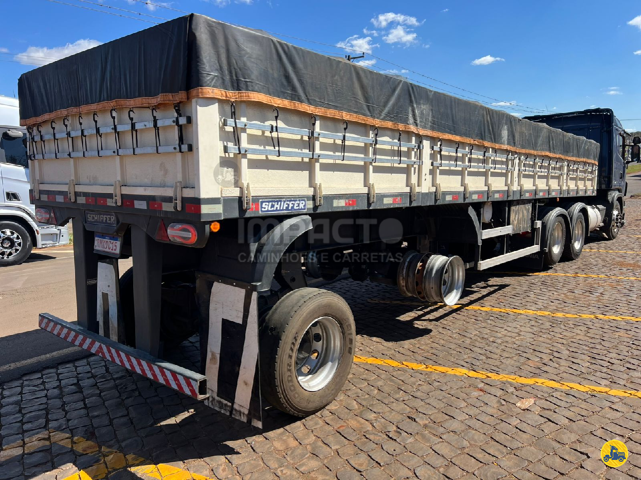 CARRETA SEMI-REBOQUE CARGA SECA Impacto Caminhões e Carretas LONDRINA PARANÁ PR