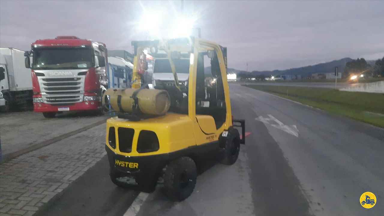 EMPILHADEIRA HYSTER H70FT  Itajai Caminhões NAVEGANTES SANTA CATARINA SC